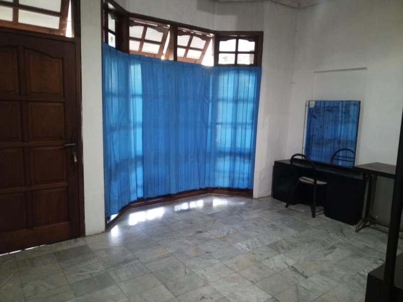 Dijual Rumah jalan Ngagel Jaya