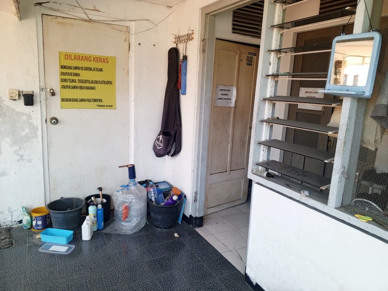 Dijual Rumah jalan Ngagel Jaya