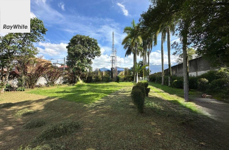 FOR SALE Tanah Murah dan Strategis View Pegunungan Dekat Dengan Taman Safari Jalan Cisarua Raya Bogor Jawa Barat