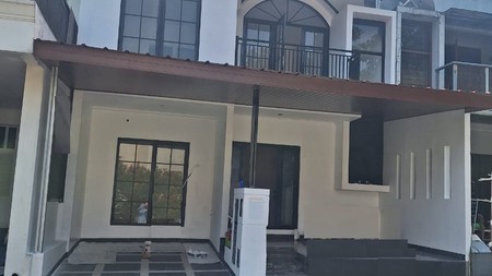 Rumah Baru renovasi, Minimalis, Siap huni dalam Cluster di Bintaro Sektor 9