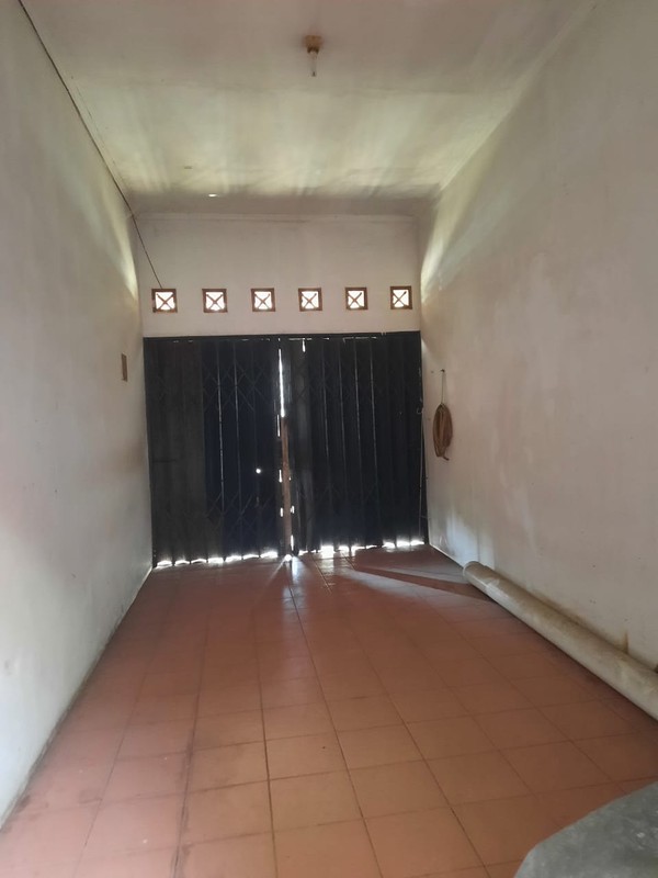 Rumah 1 Lantai Luas di Cinere Halaman Depan Belakang Super Lapang 