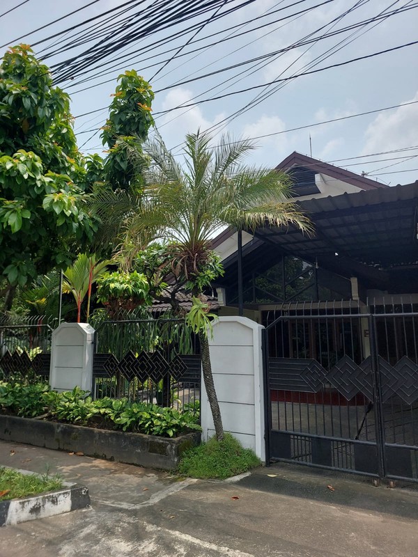 Rumah Luas 1,5 Lantai di Umbulharjo, Kota Yogyakarta ,Cocok untuk Hunian Mewah atau Homestay