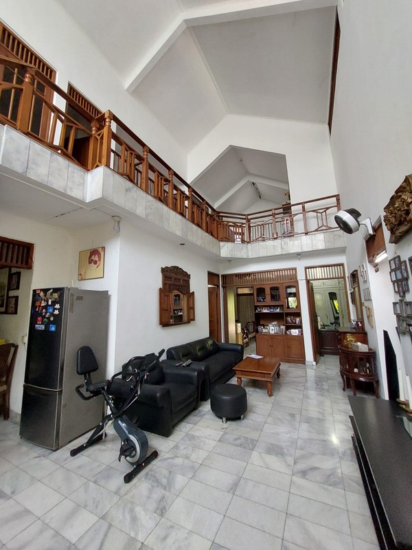 Rumah Luas 1,5 Lantai di Umbulharjo, Kota Yogyakarta ,Cocok untuk Hunian Mewah atau Homestay