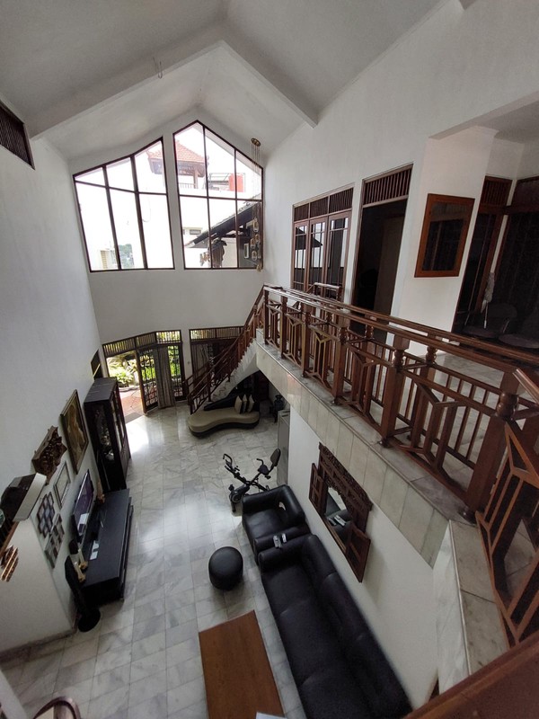 Rumah Luas 1,5 Lantai di Umbulharjo, Kota Yogyakarta ,Cocok untuk Hunian Mewah atau Homestay