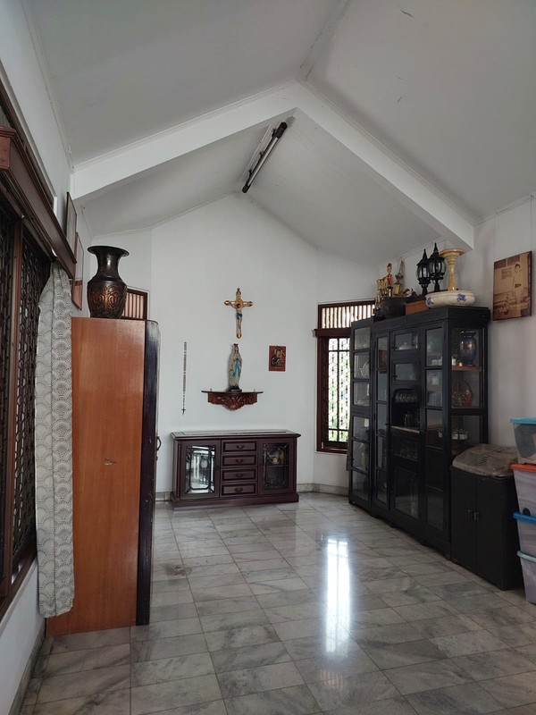 Rumah Luas 1,5 Lantai di Umbulharjo, Kota Yogyakarta ,Cocok untuk Hunian Mewah atau Homestay