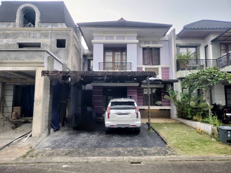 Termurah. Rumah bagus Delatinos De Rio, BSD