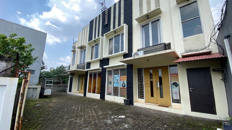 Ruko Luas di Setu Cipayung Jaktim