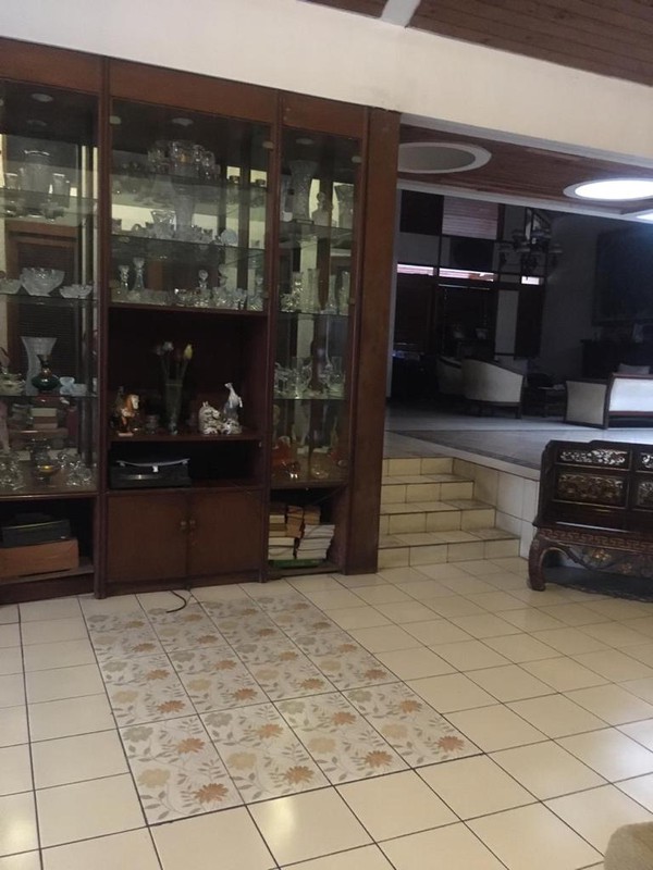 Rumah Sektor 1 Bintaro Dki JakSel, akses dekat ke arah Jakarta dan berbagai kuliner...