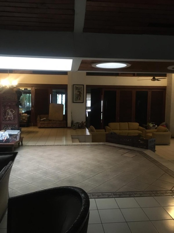 Rumah Sektor 1 Bintaro Dki JakSel, akses dekat ke arah Jakarta dan berbagai kuliner...