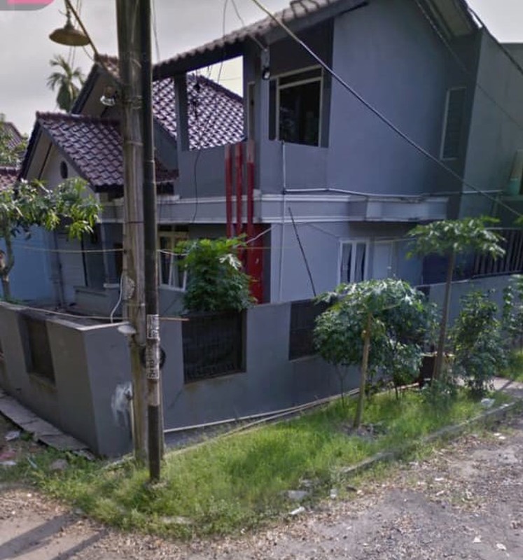 Rumah Hitung Tanah dalam Komplek di Cinere
