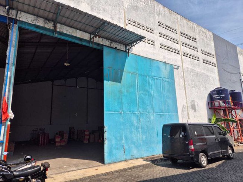 Gudang permata tanjungsari Blok C Harga masih nego