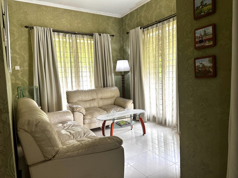 Rumah Bagus,dalam ruangan rapih di Bintaro Jaya 9