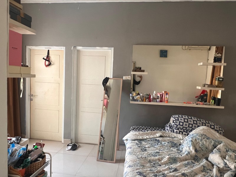 Rumah Bagus,dekat kampus STAN,Banyak Toko Jajan di Bintaro Jaya 5