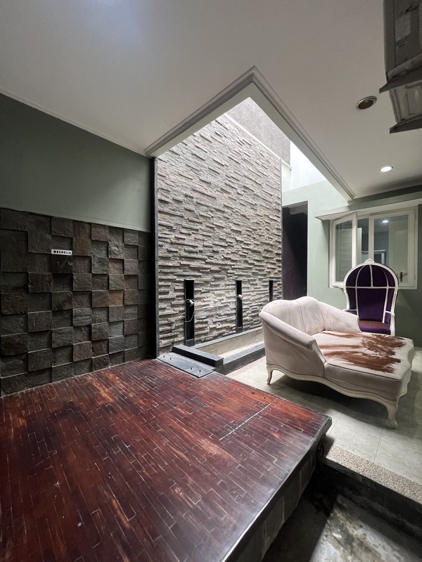 Dijual Rumah Asri Siap Huni Gegerkalong Bandung