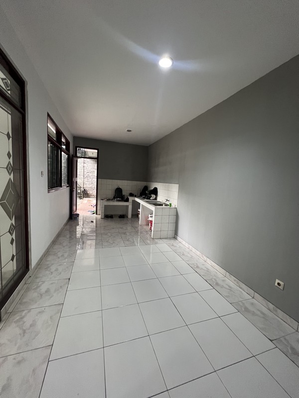 Rumah Siap Huni Tengah Kota Bandung