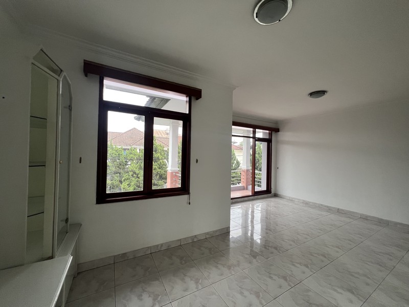 Rumah Siap Huni Tengah Kota Bandung