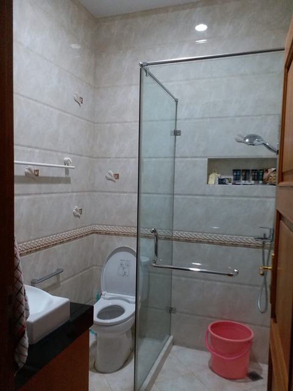 dijual cepat rumah klasik salah satu kawasan bagus di gading serpong aristoteles utara, siap huni