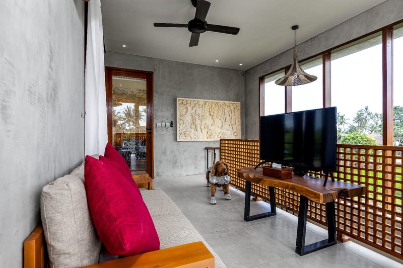 Freehold spectaculer 4 bedroom ocean view villa in cemagi Bali