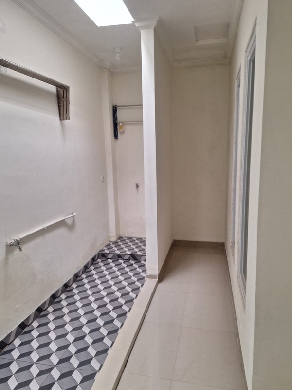 Rumah Siap Huni dengan Desain Minimalis Modern dan Asri @Bintaro.