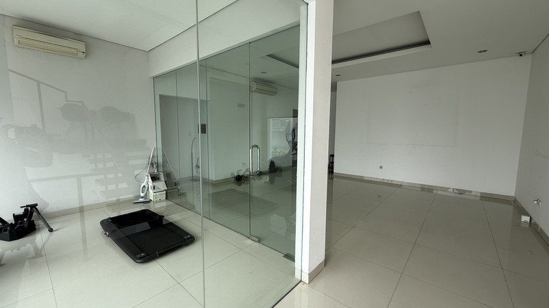 MODERN AND BEAUTIFUL HOUSE AT CIPETE AREA