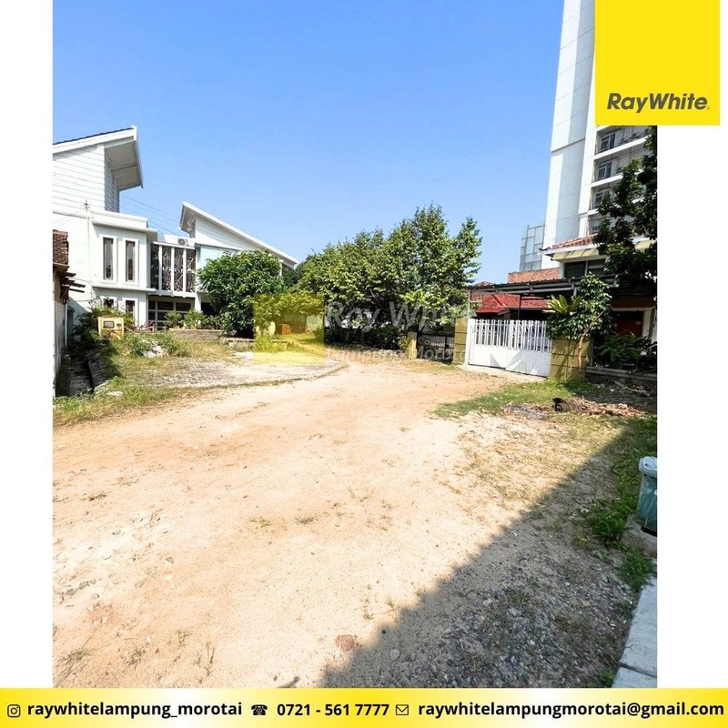 tanah luas dan bonus rumah di tanjung karang pusat