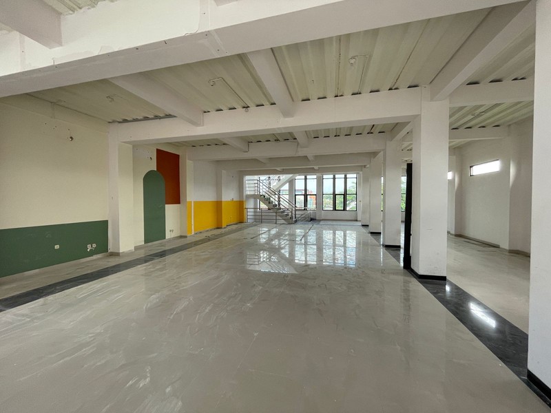Disewakan Bangunan Gedung, Sangat Cocok Untuk Kantor, Caturtunggal, Depok, Sleman