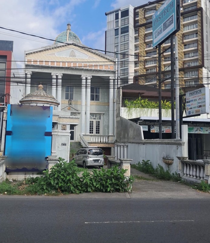 Ruko 2 Lantai di Jalan Palagan Yogyakarta - Lokasi Ramai & Prospektif