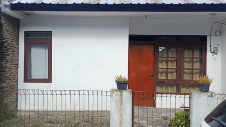 Dijual Rumah Dalam Perum Lokasi Dekat Kampus AMIKOM, Wedomartani, Ngemplak, Sleman