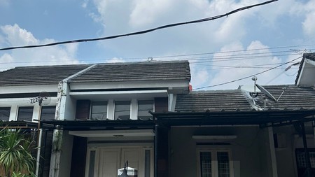 Rumah minimalis, Bebas banjir, lokasi strategis, dekat dengan ST. Sudimara.