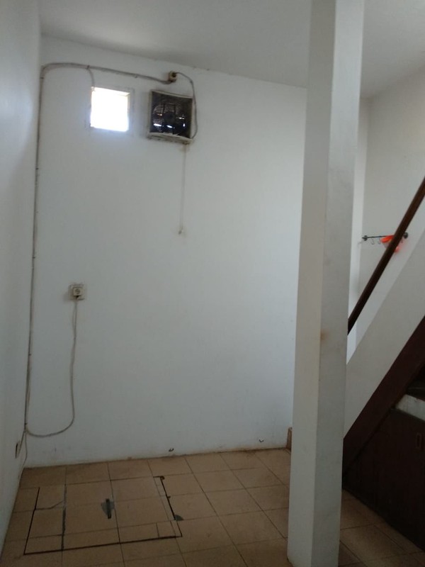 Rumah minimalis, Bebas banjir, lokasi strategis, dekat dengan ST. Sudimara.