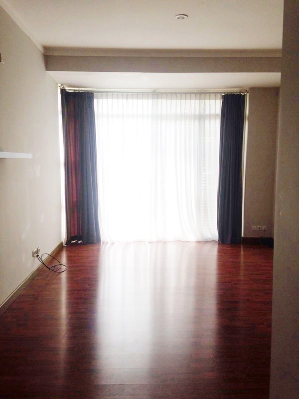 Rumah Bagus,jalan lebar,dalam cluster di Bintaro Jaya 7.