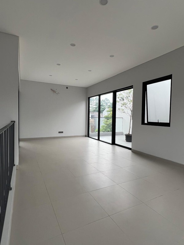 Rumah Baru Tropical Design  The Green BSD city 