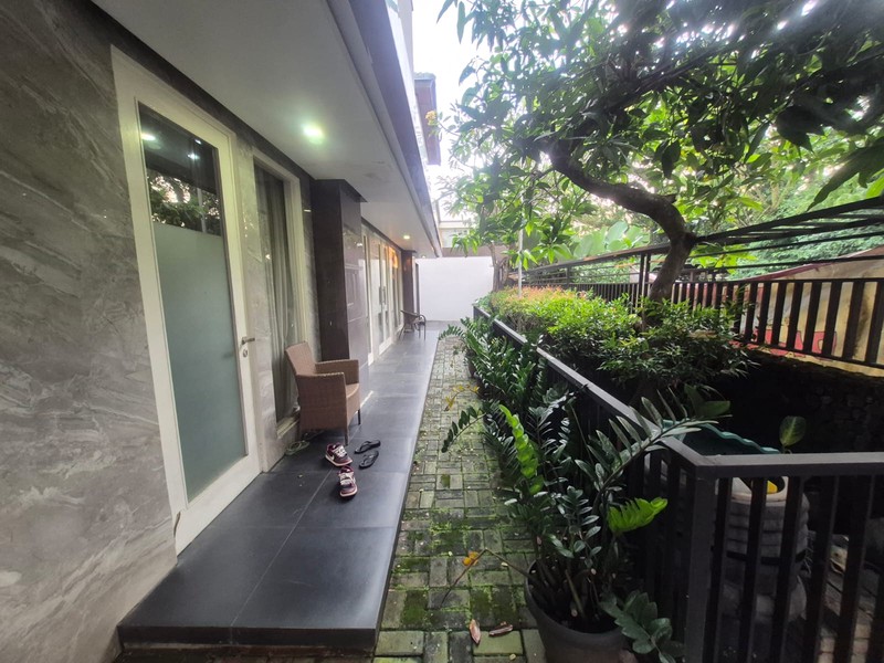 For Rent. Rumah mewah Nusa Loka, BSD