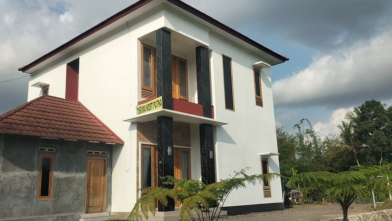 Tanah Bonus Bangunan Kost Lokasi Strategis Dekat Kampus UII - Pakem Sleman 