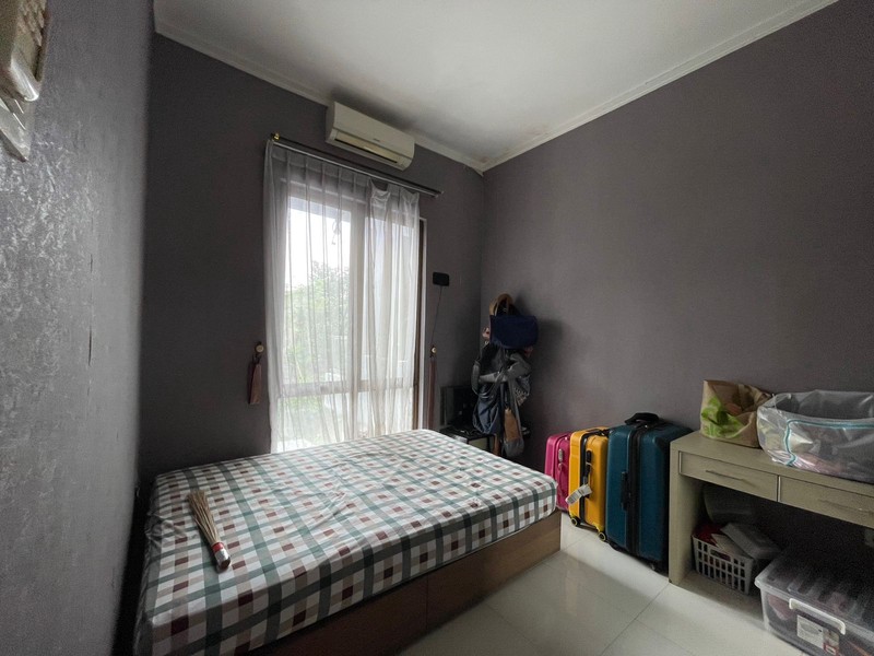 Rumah Bagus,dalam cluster,lingkungan oke di Bintaro Jaya 9