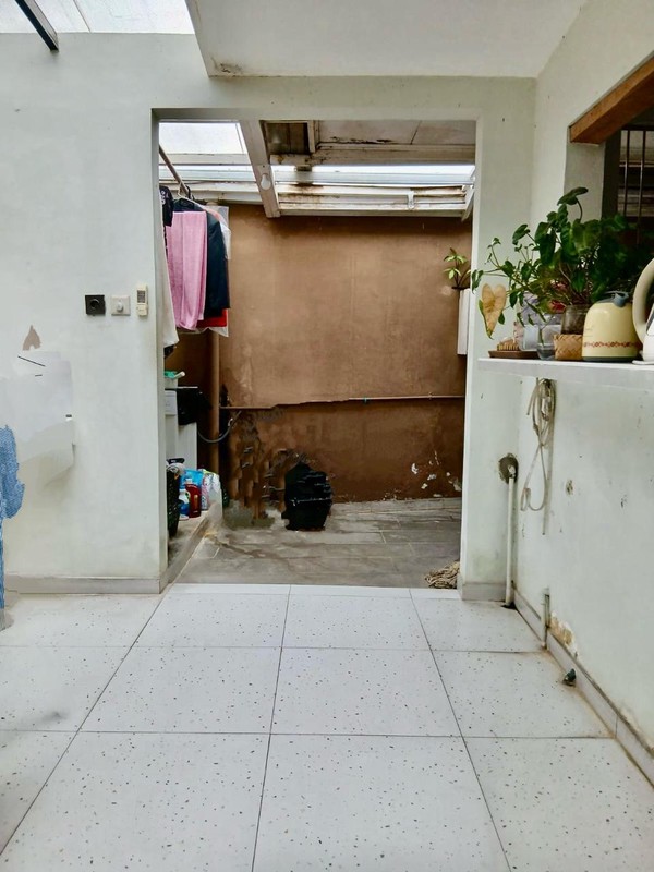 Rumah Bagus Di Jl Buana, Pondok Pinang Jakarta Selatan