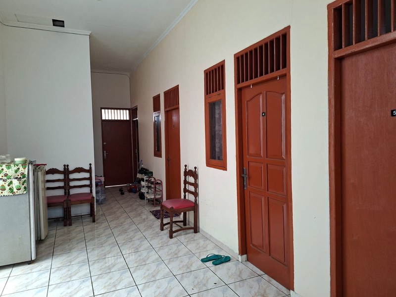 Rumah Bagus Di Jl Kesehatan Bawah Jakarta Selatan