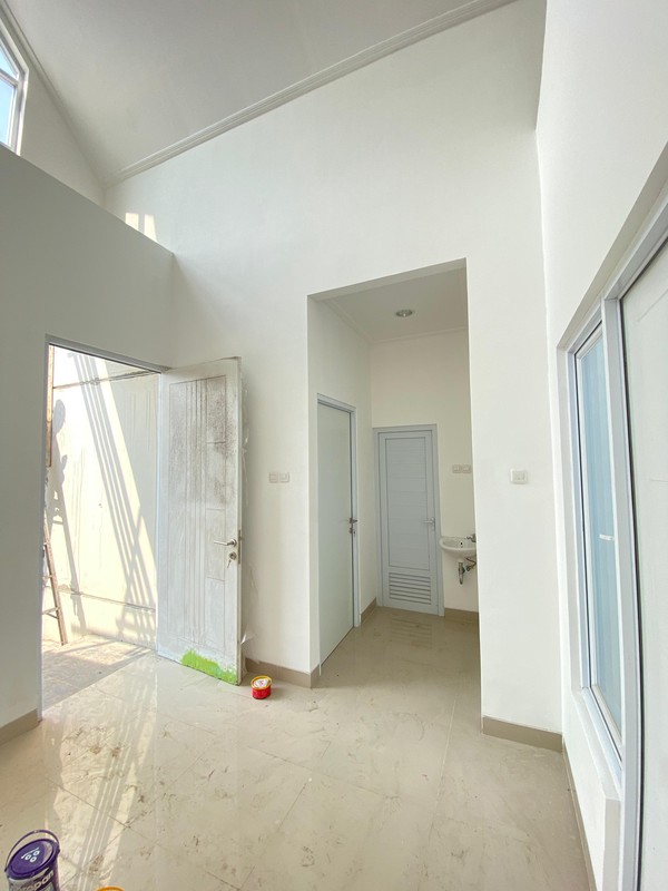 Termurah. Rumah modern Serpong Garden cluster Green View, Cisauk