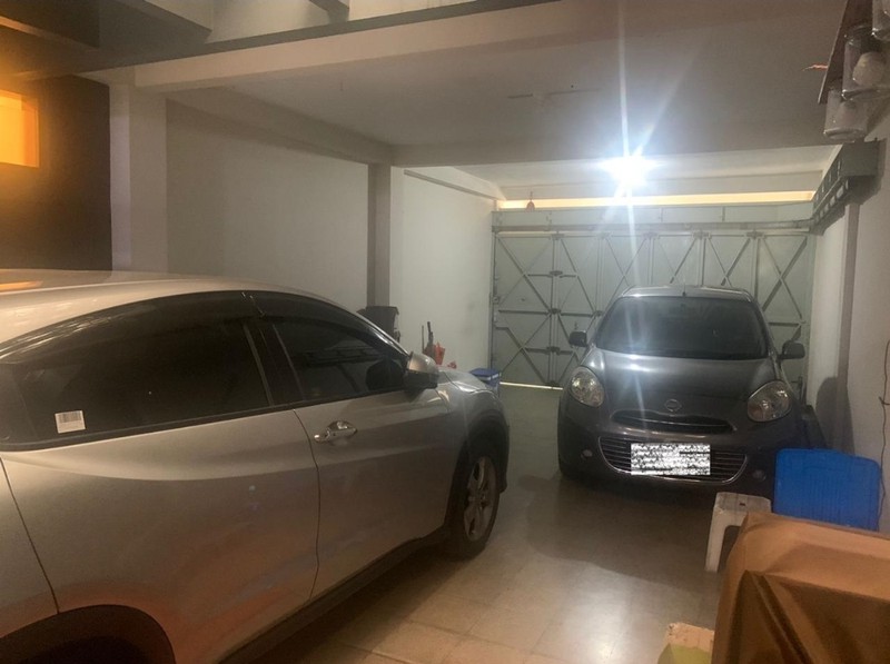 Dijual Rumah Hitung Tanah Sayap Cipaganti