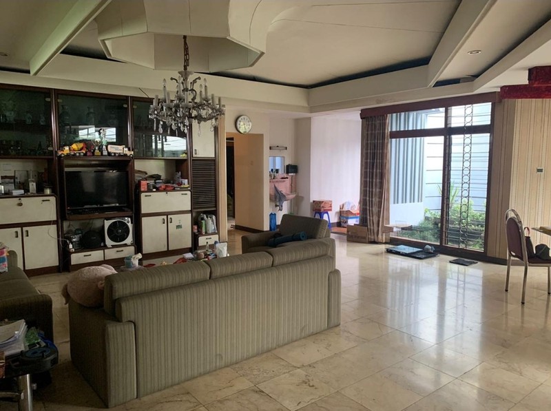 Dijual Rumah Hitung Tanah Sayap Cipaganti