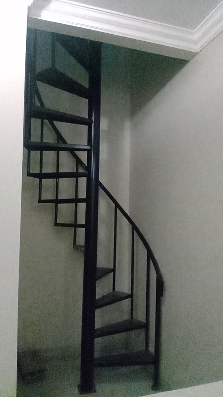 Rumah Dua Lantai di Cibubur Residence