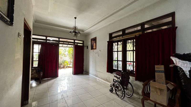 Rumah Hitung Tanah Area Cipete