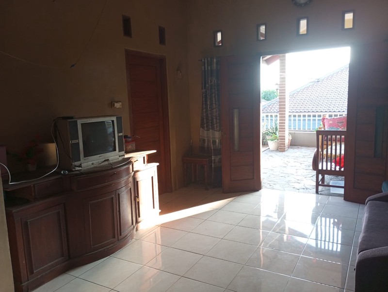 Rumah Pinggir Jalan, Strategis, Pondok Aren