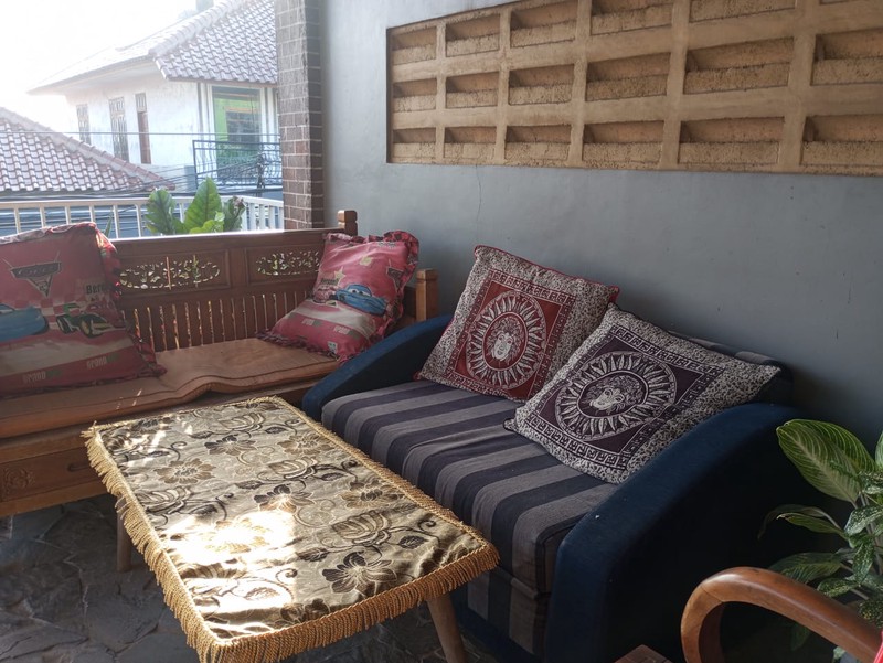 Rumah Pinggir Jalan, Strategis, Pondok Aren
