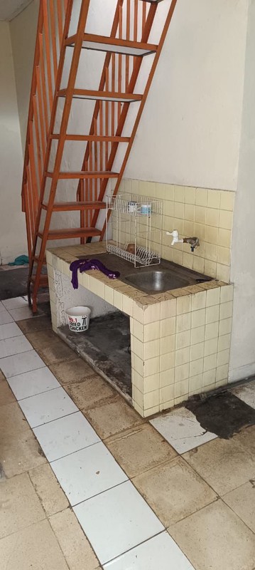 Rumah 2 Lantai di Kelingkit Menteng Dalam Jaksel