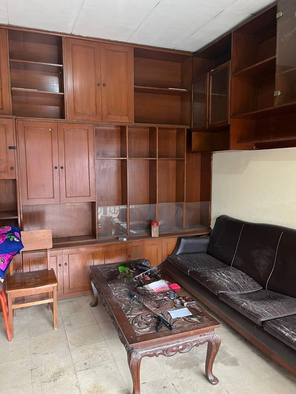 Rumah 2 Lantai di Kelingkit Menteng Dalam Jaksel