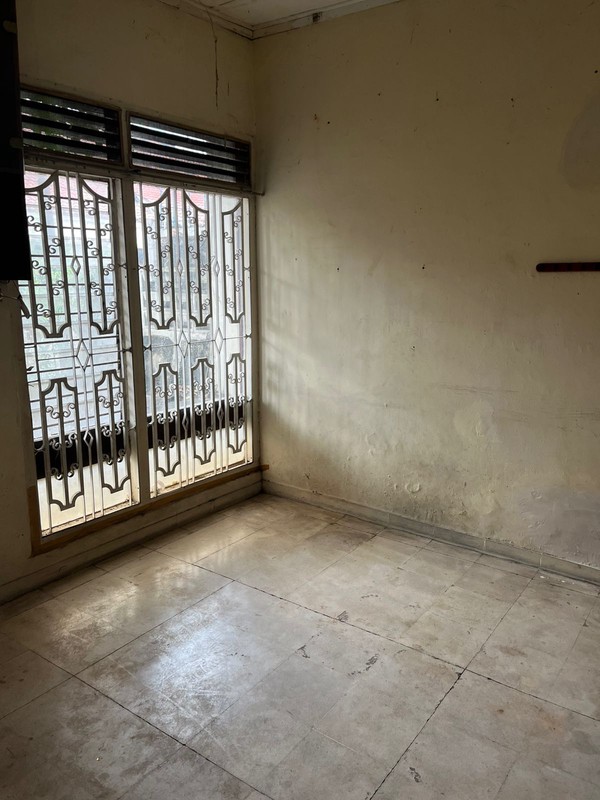 Rumah 2 Lantai di Kelingkit Menteng Dalam Jaksel