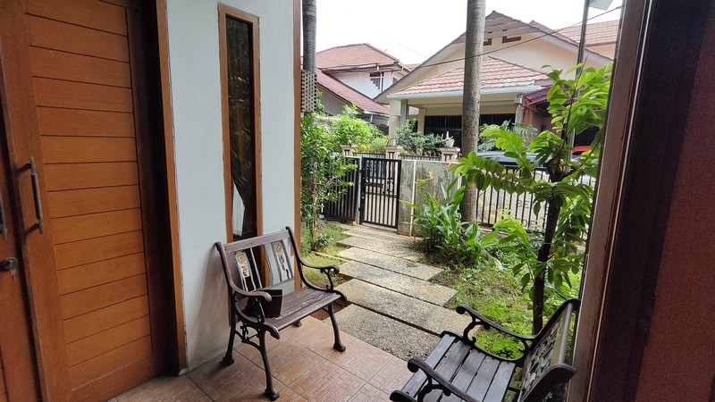 Dijual Cepat! Rumah Luas Lokasi Strategis dan Nyaman di Pejaten - Pasar Minggu Jakarta Selatan