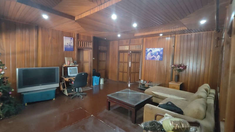 Dijual Cepat! Rumah Luas Lokasi Strategis dan Nyaman di Pejaten - Pasar Minggu Jakarta Selatan