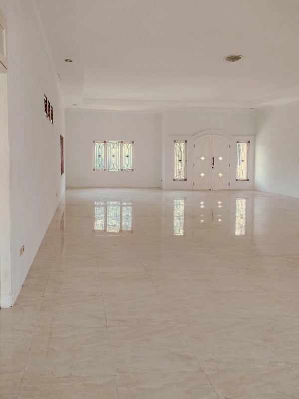 Rumah Mewah di Graha Cinere, akses mudah ke Sawangan Cimanggis